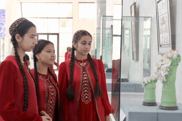 China-Turkmenistan Cultural Exhibitions Highlight Shared Heritage China_Turkmenistan_Cultural_Exhibitions_Highlight_Shared_Heritage video poster