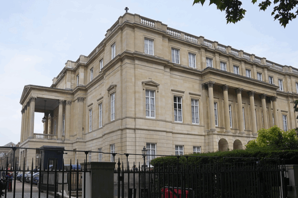China-U.S. Trade Talks Progress: Experts Analyze London Negotiations Framework China_U_S__Trade_Talks_Progress__Experts_Analyze_London_Negotiations_Framework