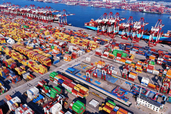 China’s Foreign Trade Demonstrates Resilience Amid Global Challenges China_s_Foreign_Trade_Demonstrates_Resilience_Amid_Global_Challenges