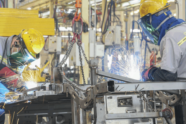 China’s Manufacturing Activity Contracts in May: Caixin PMI Drops to 48.3 China_s_Manufacturing_Activity_Contracts_in_May__Caixin_PMI_Drops_to_48_3