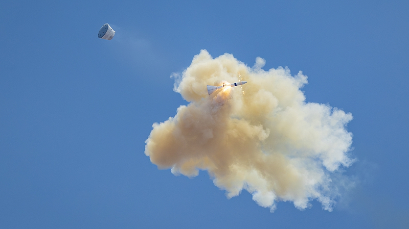 China’s Zero-Altitude Escape Test Advances Lunar Ambitions China_s_Zero_Altitude_Escape_Test_Advances_Lunar_Ambitions