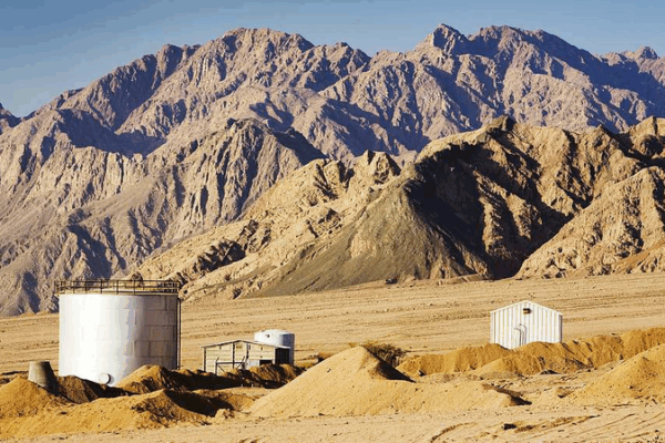 Egypt Strikes Oil in Western Desert: New Discovery Boosts Reserves Egypt_Strikes_Oil_in_Western_Desert__New_Discovery_Boosts_Reserves