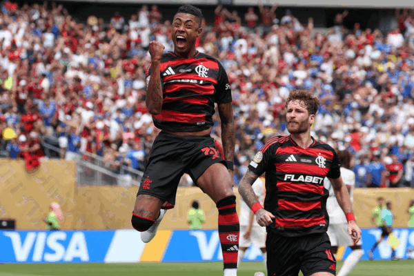 Flamengo Stuns Chelsea 3-1 in Thrilling Club World Cup Clash Flamengo_Stuns_Chelsea_3_1_in_Thrilling_Club_World_Cup_Clash