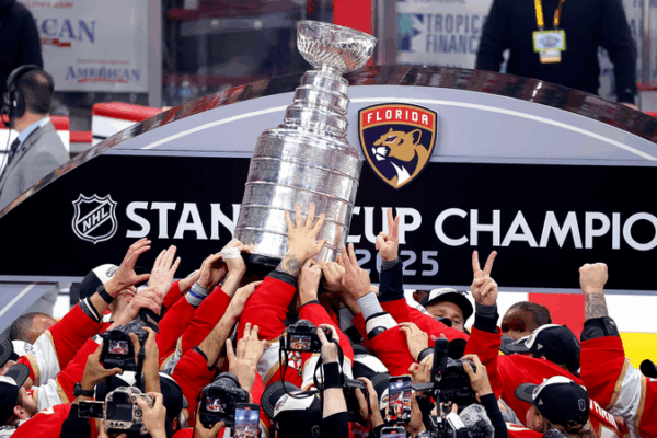 Florida Panthers Claim Back-to-Back Stanley Cup Titles in Historic Victory Florida_Panthers_Claim_Back_to_Back_Stanley_Cup_Titles_in_Historic_Victory
