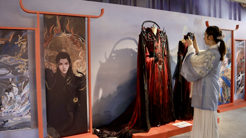 HJTTBUM9LW7A1AZBJ53L - Khabar Asia Behind the Scenes: Exploring China’s Pop Culture Phenomenon in Hangzhou video poster