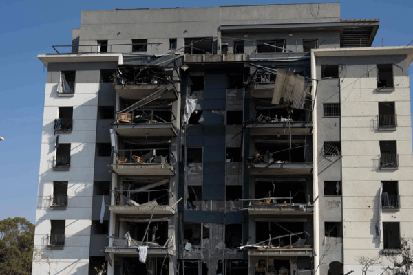 Israel-Iran Conflict Escalates: Evacuations Ordered as Strikes Intensify Israel_Iran_Conflict_Escalates__Evacuations_Ordered_as_Strikes_Intensify video poster