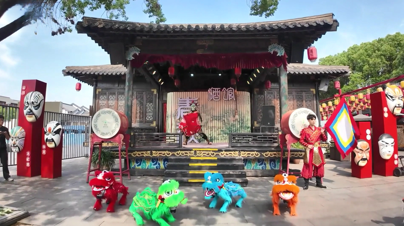 Jiangsu_City_Football_League_Scores_Big_with_Culture_and_Crowds video poster