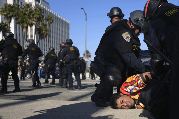 LA Protests Over Immigration Policy Spark Nighttime Arrests, Tensions Rise LA_Protests_Over_Immigration_Policy_Spark_Nighttime_Arrests__Tensions_Rise