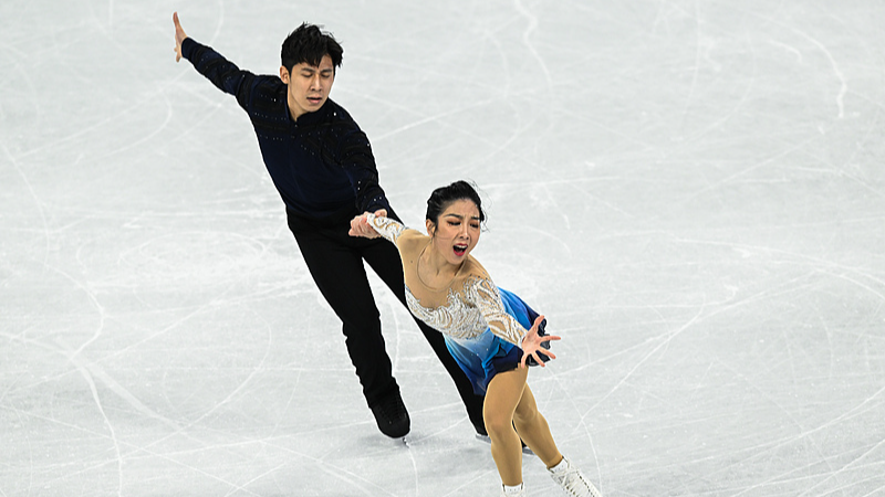 Olympic_Champions_Sui___Han_Return_to_Ice_for_2026_Olympic_Bid - Khabar Asia Olympic_Champions_Sui___Han_Return_to_Ice_for_2026_Olympic_Bid