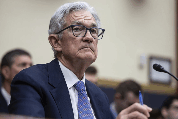 Powell: Fed Holds Rate Cuts Amid Tariff Uncertainty Powell__Fed_Holds_Rate_Cuts_Amid_Tariff_Uncertainty