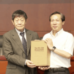 Scholar_s_Quest__Reuniting_Ancient_Silk_Texts_with_China_poster - Khabar Asia Scholar_s_Quest__Reuniting_Ancient_Silk_Texts_with_China video poster