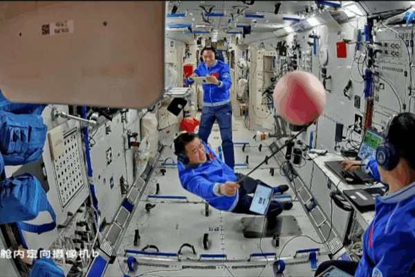 Shenzhou-20 Crew Completes 10+ Space Experiments in Breakthrough Week Shenzhou_20_Crew_Completes_10__Space_Experiments_in_Breakthrough_Week