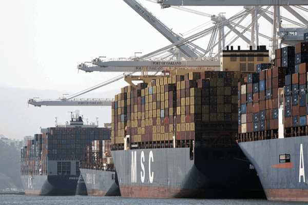 U.S. Trade Deficit Shrinks as Imports Plummet, Boosting Growth Outlook U_S__Trade_Deficit_Shrinks_as_Imports_Plummet__Boosting_Growth_Outlook