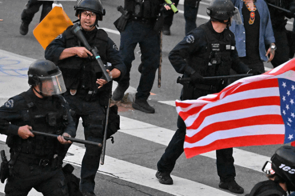 U.S. ‘No Kings’ Protests Challenge Trump Policies on Birthday Weekend U_S___No_Kings__Protests_Challenge_Trump_Policies_on_Birthday_Weekend video poster