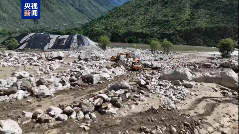 4_Missing_After_Sichuan_Landslides_Triggered_by_Heavy_Rains