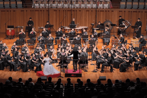 Beijing Concert Fuses Traditional Chinese Music with Modern Innovation Beijing_Concert_Fuses_Traditional_Chinese_Music_with_Modern_Innovation video poster