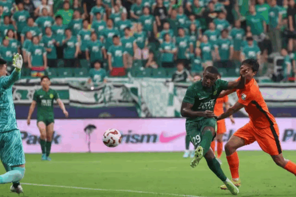 Beijing Guoan Tops CSL Table as Shanghai Port Secures Late Win Beijing_Guoan_Tops_CSL_Table_as_Shanghai_Port_Secures_Late_Win