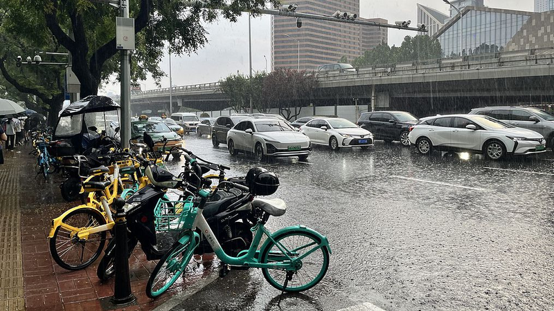 Beijing_Suburb_Evacuates_3_000_as_Torrential_Rains_Trigger_Red_Alert - Khabar Asia Beijing_Suburb_Evacuates_3_000_as_Torrential_Rains_Trigger_Red_Alert