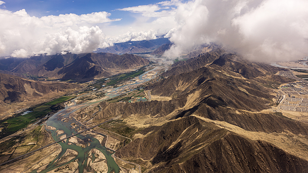 China Assures Yarlung Zangbo Hydropower Project Safeguards Downstream Regions China_Assures_Yarlung_Zangbo_Hydropower_Project_Safeguards_Downstream_Regions