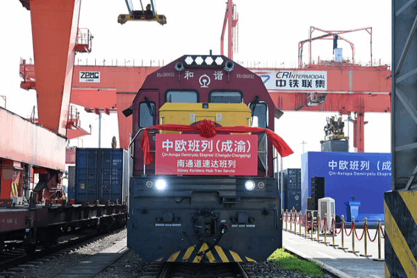 China-EU Summit Forges Path Amid Global Challenges China_EU_Summit_Forges_Path_Amid_Global_Challenges
