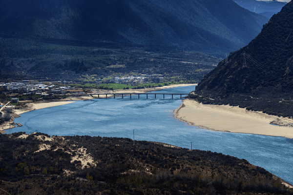 China Launches World’s Largest Hydropower Project in Xizang China_Launches_World_s_Largest_Hydropower_Project_in_Xizang