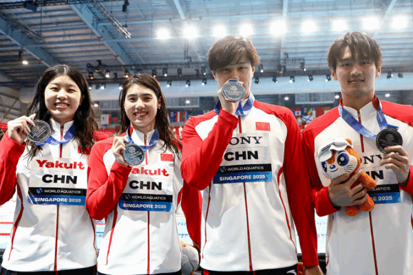 China Secures Medals, Marchand Makes History at World Aquatics Championships China_Secures_Medals__Marchand_Makes_History_at_World_Aquatics_Championships