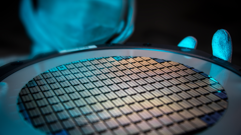 China Unveils Breakthrough in Next-Gen Semiconductor Production China_Unveils_Breakthrough_in_Next_Gen_Semiconductor_Production