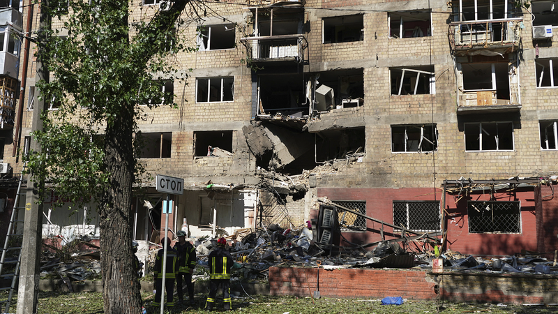 China_Urges_Swift_End_to_Ukraine_Crisis__Backs_Peace_Talks - Khabar Asia China_Urges_Swift_End_to_Ukraine_Crisis__Backs_Peace_Talks