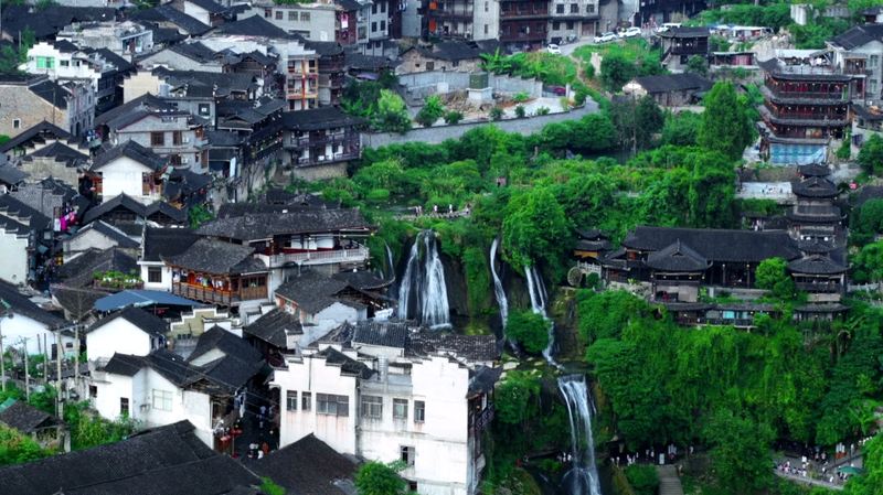 China’s Ancient ‘Waterfall Town’ Offers Cinematic Summer Escape China_s_Ancient__Waterfall_Town__Offers_Cinematic_Summer_Escape