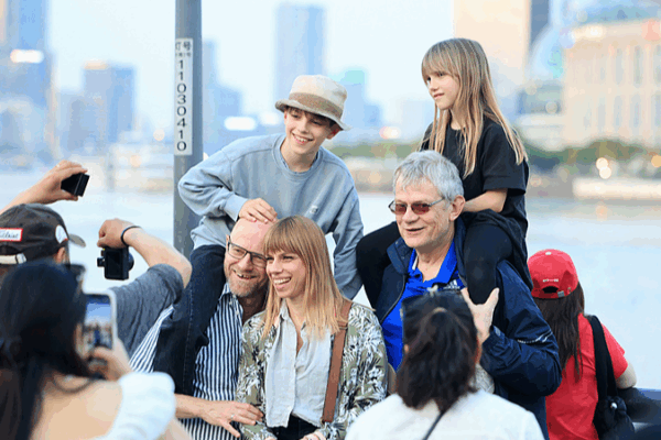 China’s Visa-Free Entries Surge 54% in H1 2025, Boosting Global Ties China_s_Visa_Free_Entries_Surge_54__in_H1_2025__Boosting_Global_Ties