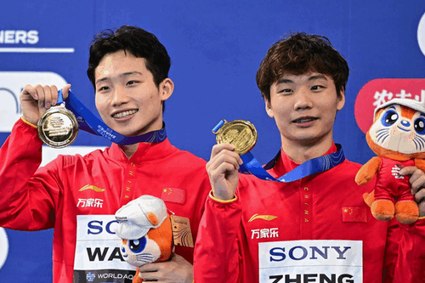 Chinese Divers Dominate with Double Gold at World Aquatics Championships Chinese_Divers_Dominate_with_Double_Gold_at_World_Aquatics_Championships