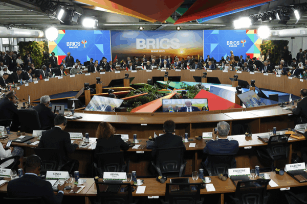 Chinese Premier Urges Global Unity for Open Economy at BRICS Summit Chinese_Premier_Urges_Global_Unity_for_Open_Economy_at_BRICS_Summit