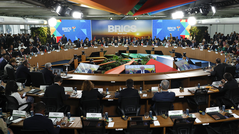 Chinese_Premier_Urges_Global_Unity_for_Open_Economy_at_BRICS_Summit