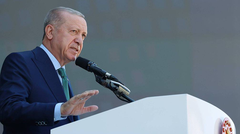 Erdogan Seeks to Broker Ukraine Summit Between Putin, Trump Erdogan_Seeks_to_Broker_Ukraine_Summit_Between_Putin__Trump