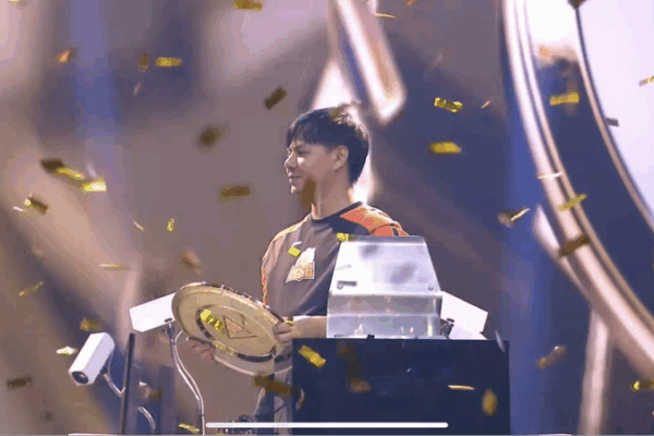 Esports_Icon_Xiao_Hai_Aims_to_Cement_Legacy_at_Riyadh_World_Cup - Khabar Asia Esports_Icon_Xiao_Hai_Aims_to_Cement_Legacy_at_Riyadh_World_Cup