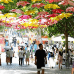 Family_Travel_Surge_Fuels_China_s_Summer_Tourism_Boom