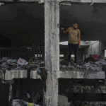 Israeli_Strikes_Intensify_in_Gaza_Amid_Renewed_Ceasefire_Talks - Khabar Asia Israeli_Strikes_Intensify_in_Gaza_Amid_Renewed_Ceasefire_Talks