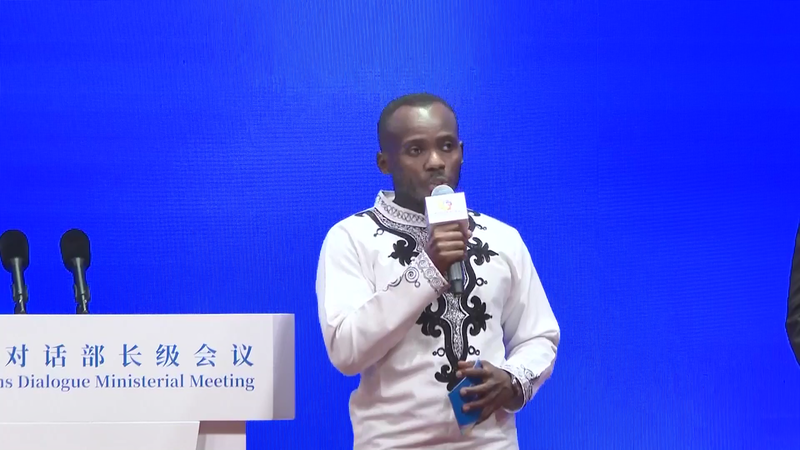Kenyan Students’ Letter to Xi Jinping Highlights BRI’s Educational Bridges Kenyan_Students__Letter_to_Xi_Jinping_Highlights_BRI_s_Educational_Bridges video poster