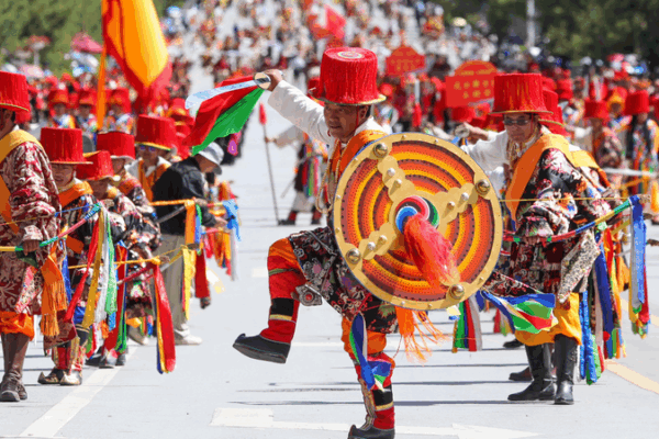 Khampa Parade Celebrates Tibetan Heritage in Qinghai’s Yushu Khampa_Parade_Celebrates_Tibetan_Heritage_in_Qinghai_s_Yushu