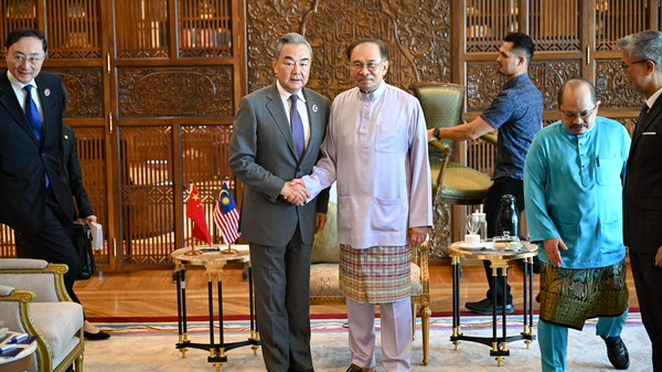 Malaysia, China Strengthen Ties in High-Level Talks Malaysia__China_Strengthen_Ties_in_High_Level_Talks