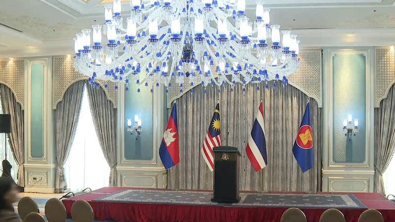 Malaysia_s_PM_Anwar_Hosts_Key_Regional_Talks_in_Putrajaya video poster