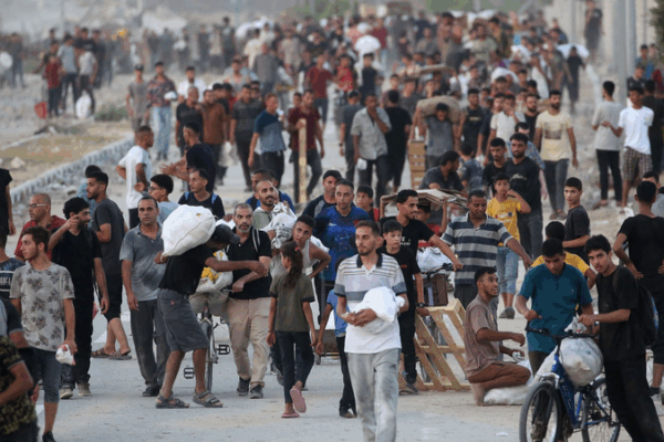 Middle East Peace Hangs in Balance as Crises Intensify Middle_East_Peace_Hangs_in_Balance_as_Crises_Intensify