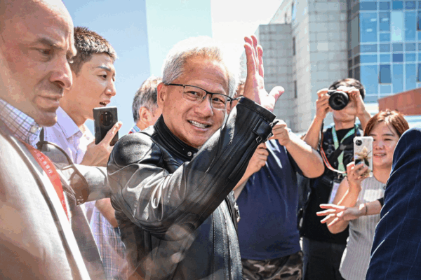 Nvidia’s China Chip Sales Spark Debate on U.S.-China Tech Tensions Nvidia_s_China_Chip_Sales_Spark_Debate_on_U_S__China_Tech_Tensions