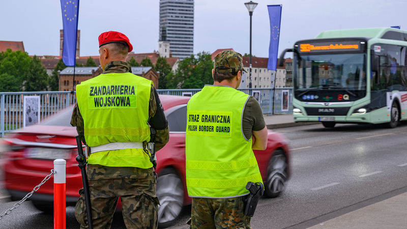 Poland_Tightens_Borders_as_EU_Grapples_With_Migration_Pressures