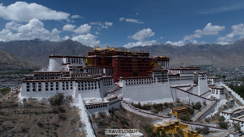 Potala Palace: A 13th-Century Marvel at 3,700 Meters Potala_Palace__A_13th_Century_Marvel_at_3_700_Meters