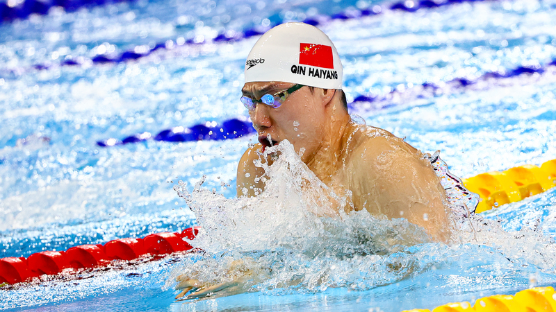 Qin_Haiyang_Secures_Historic_Gold_at_World_Aquatics_Championships - Khabar Asia Qin_Haiyang_Secures_Historic_Gold_at_World_Aquatics_Championships