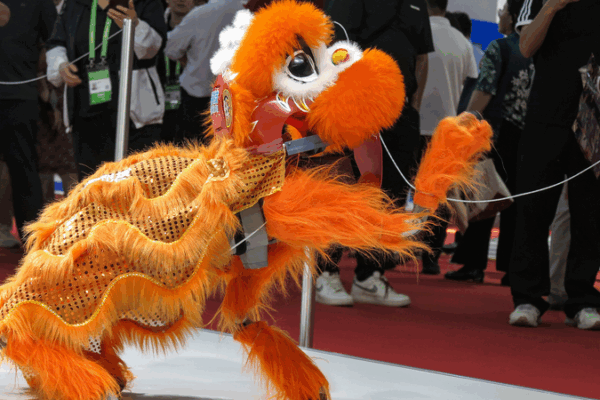 Robot Dogs and AI Humanoids Shine at Beijing Tech Expo Robot_Dogs_and_AI_Humanoids_Shine_at_Beijing_Tech_Expo