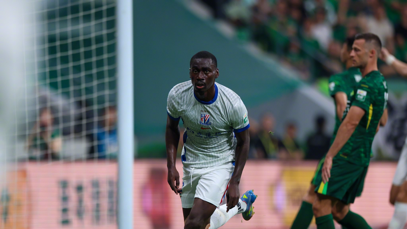 Shanghai_Shenhua_Tops_CSL_After_Thrilling_3_1_Victory_Over_Beijing_Guoan