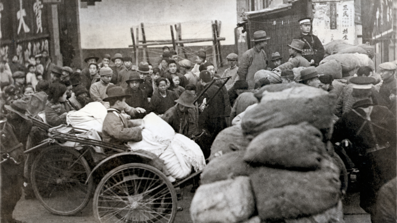 Shanghai_s_Journey__From_War_Torn_Past_to_Global_Metropolis