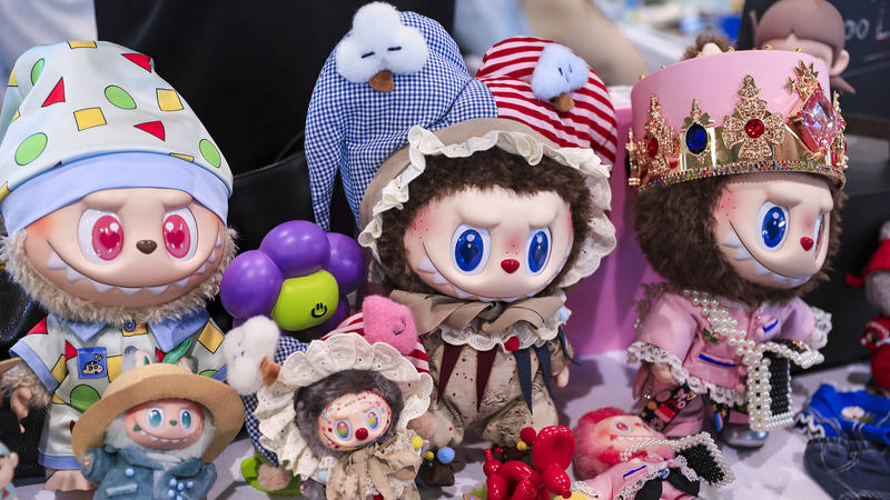 Shanghai_s_Trendy_Toy_Expo_Captivates_Global_Fans_with_Record_Breaking_Launch
